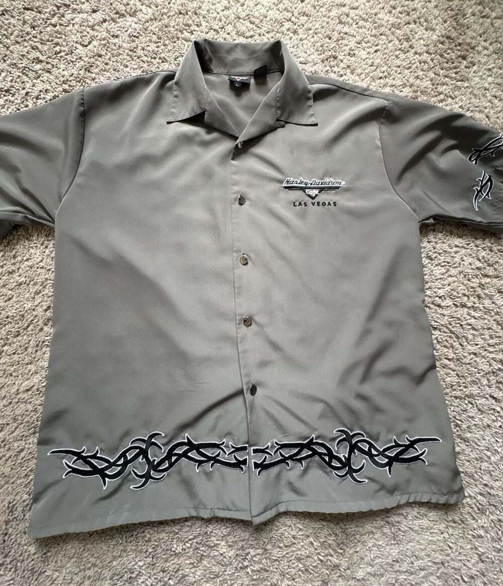 Harley-Davidson Cafe Las Vegas Embroidered Button Down Shirt Size L